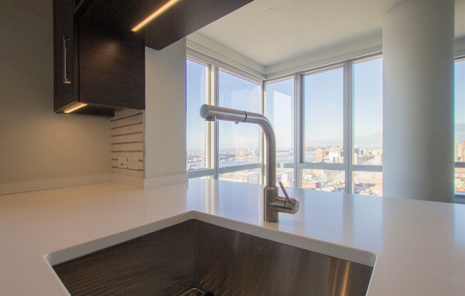 2 beds, 2 baths, $9,975, Unit 51N