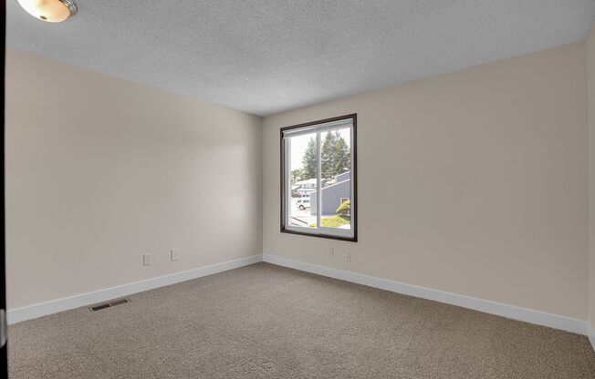 2 beds, 1.5 baths, 1,050 sqft, $2,049, Unit 214-784D