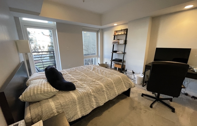 1 bed, 1 bath, 745 sqft, $3,400, Unit 202