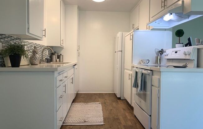 1 bed, 1 bath, 630 sqft, $1,960