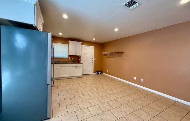 3107 W Travis St , San Antonio, Texas 78207
