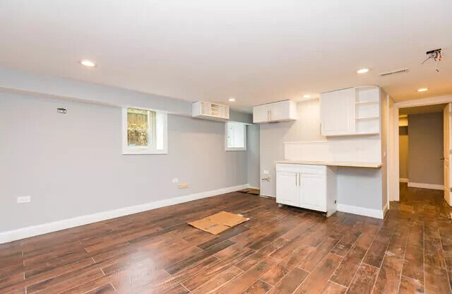 2825 North Francisco