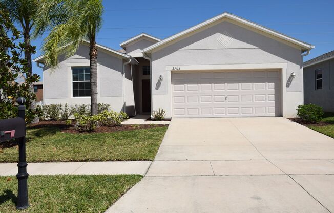 Welcome to the Sought-After Community of Wyndham Lakes Estates!