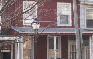 906 MARYLAND AVE