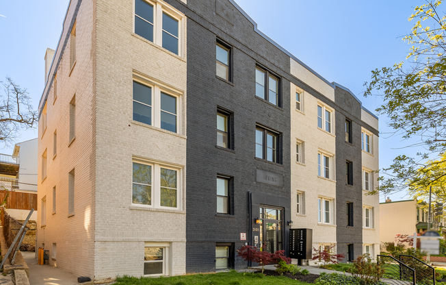 3101 SHERMAN AVE NW
