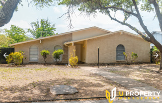 Sweet house near HWY-75 in Plano