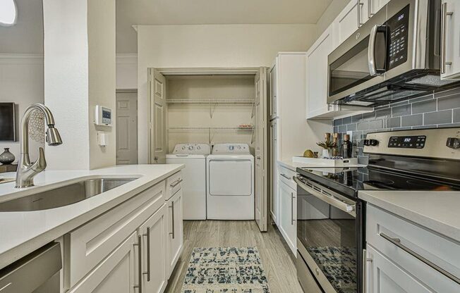 12592 WHITTINGTON DR