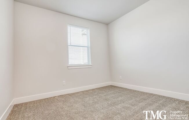 1 bed, 1 bath, 740 sqft, $1,625, Unit B230