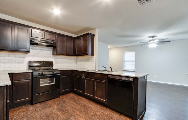 8815 SW 45th Street