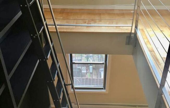 35 E CONCORD ST