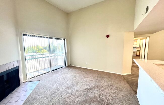 2 beds, 2 baths, 950 sqft, $2,295, Unit 305