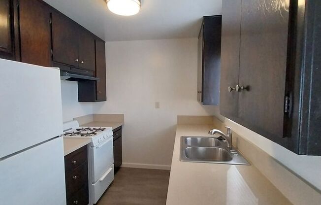 1 bed, 1 bath, 783 sqft, $1,895, Unit 10