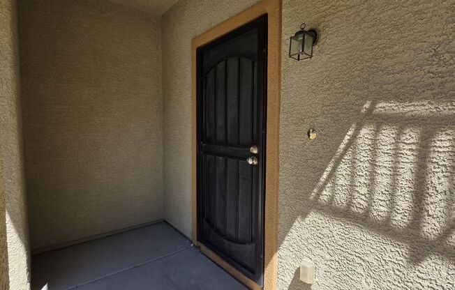 Impeccable Home in a Cul-de-Sac with Great Curb Appeal!