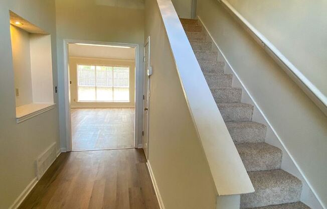 418 N Ericson