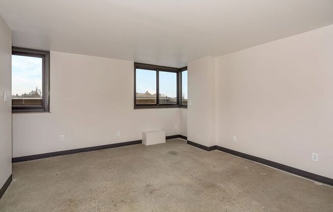 2 beds, 2 baths, 933 sqft, $2,099, Unit 704