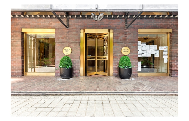 2 beds, 2.5 baths, 1,262 sqft, $8,200, Unit 7E