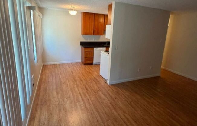 Cha-Ray Apartments