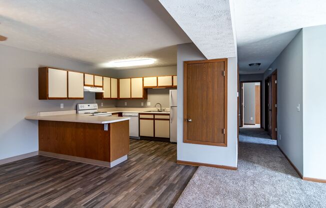 Grenoble Apartments LLC