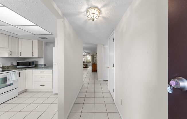 Welcome to 4420 Santa Barbara Blvd