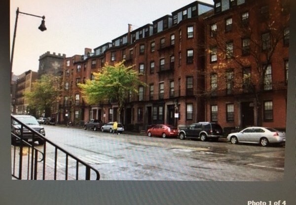 21 Bowdoin St