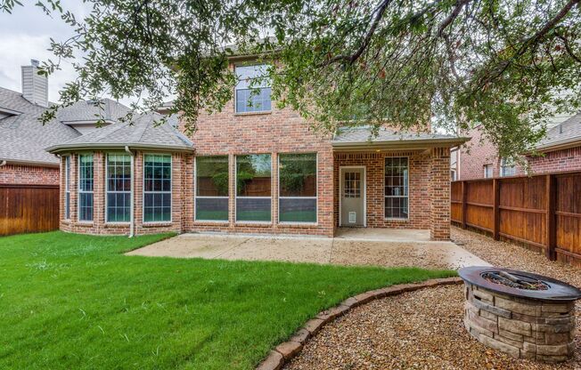Stunning 4 bedroom home in amenity filled Lantana. Community Pools, Fitness Centers and more