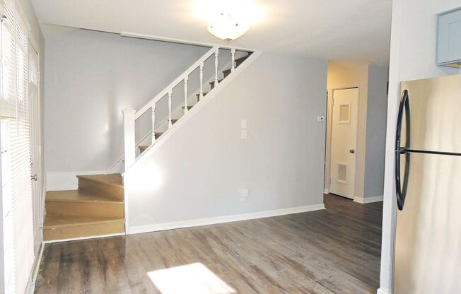 4 Bed - 2 Full Bath Bungalow for Rent in Willowick!