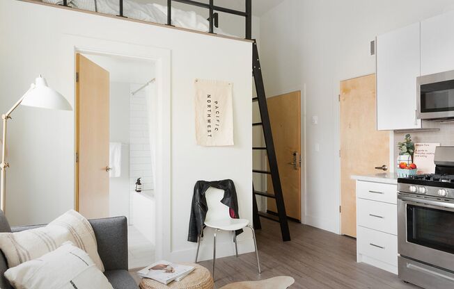 Studio, 1 bath, 356 sqft, $1,250, Unit 504