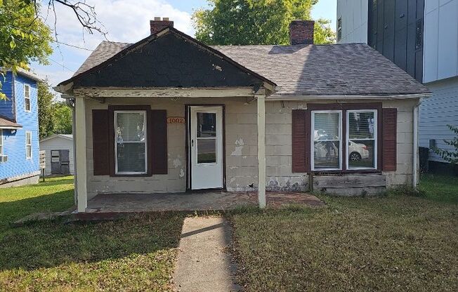 1002 33 AVE N