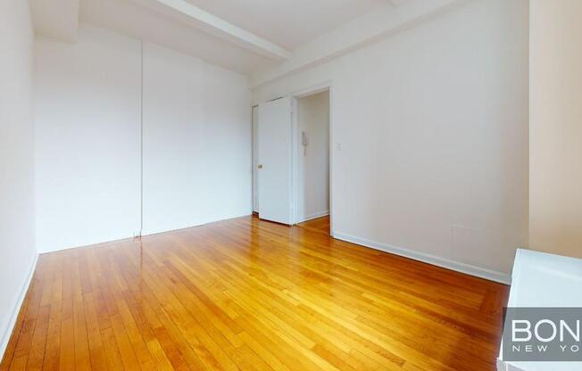 1 bed, 1 bath, $4,075, Unit 15C