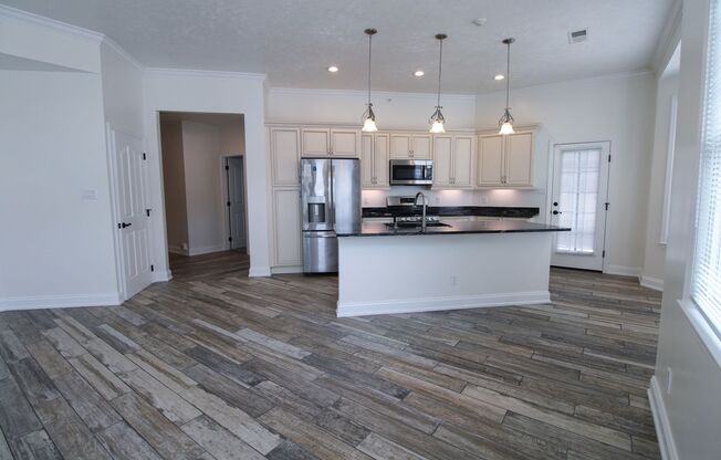 2 beds, 2 baths, 1,450 sqft, $2,250, Unit 218-01UP