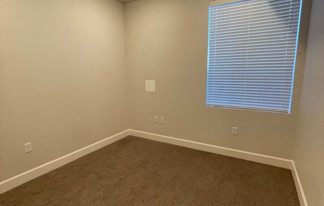 1 bed, 1 bath, $1,170