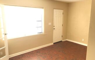 2 beds, 1 bath, $1,440