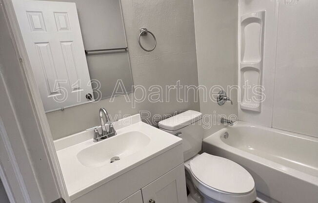 524 ROCKDALE AVE