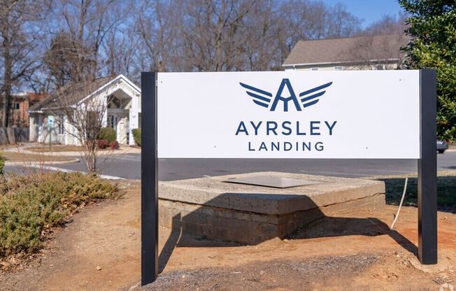 3 beds, 2 baths, 1,070 sqft, $1,400, Unit 2338J