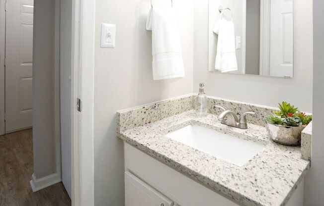 3 beds, 2.5 baths, 1,510 sqft, $1,525, Unit 25-E