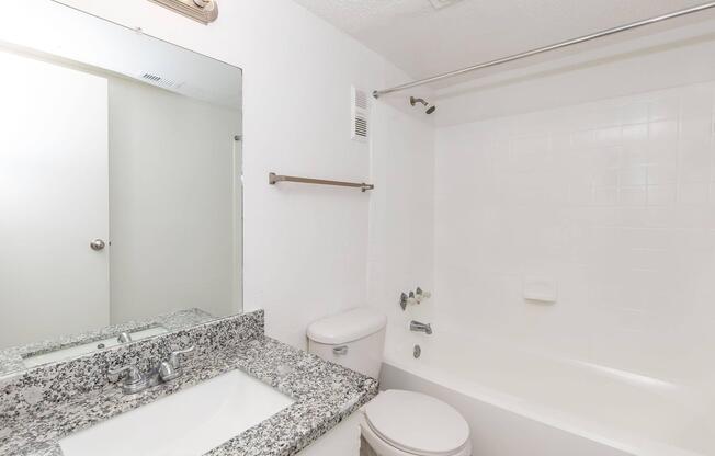1 bed, 1 bath, 450 sqft, $675