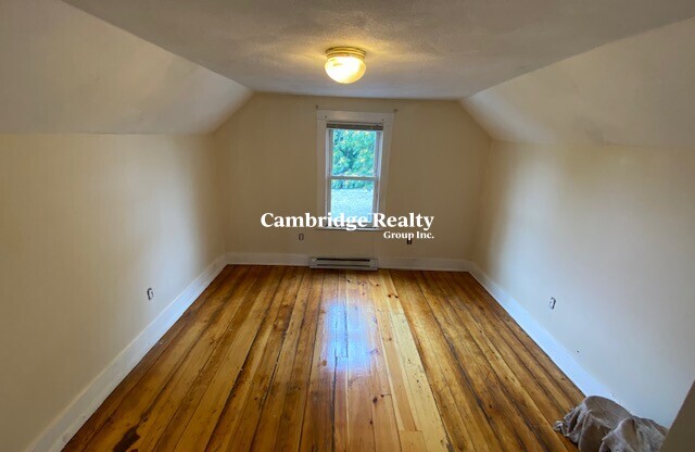 11 Clarendon Ave # 2