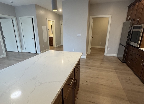 1 bed, 1 bath, 780 sqft, $3,490, Unit 208