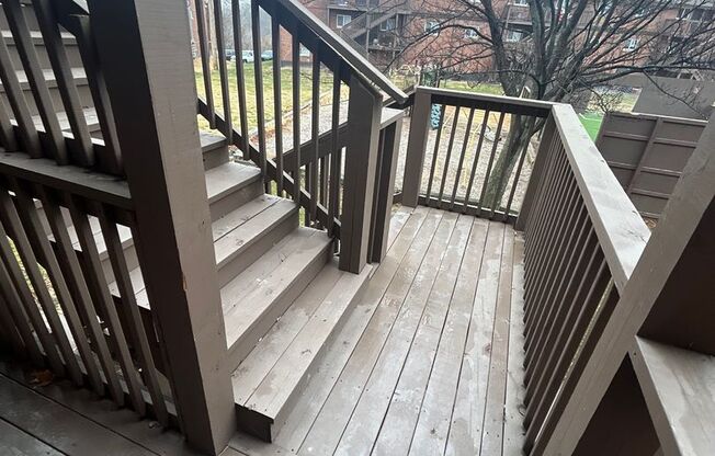 2 beds, 1 bath, 750 sqft, $945, Unit B06 1064 09