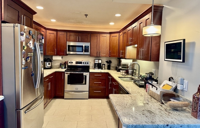 2 beds, 2 baths, 1,206 sqft, $3,000, Unit 402