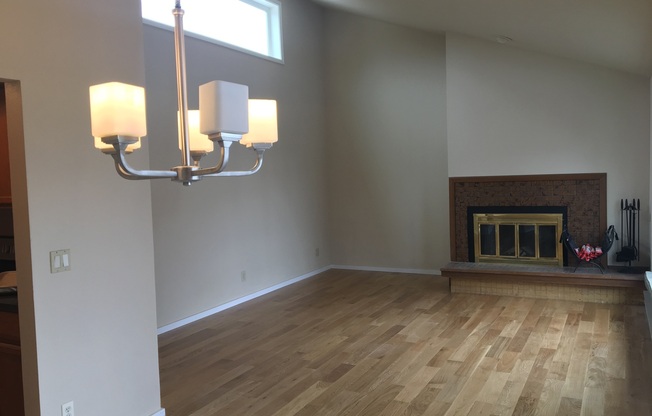 2 beds, 2 baths, $3,100