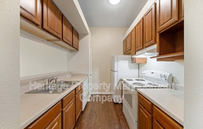 518 DUKEWAY DR