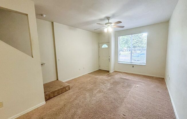 Victoria Station #156 - Pet Friendly!