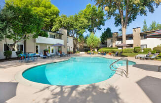 Chatsworth Pointe Apartment Homes