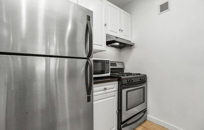 1 bed, 1 bath, 788 sqft, $3,100, Unit 4112