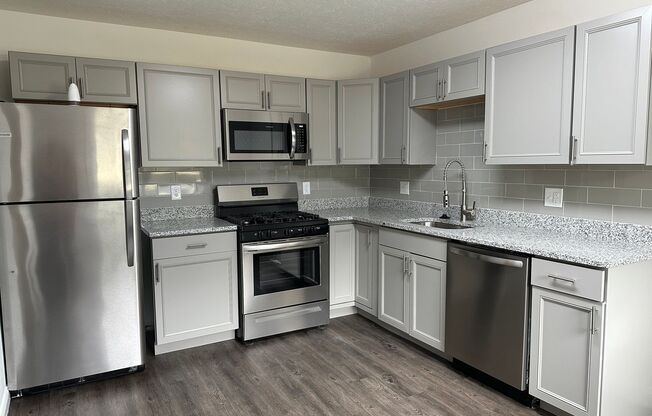 3 beds, 1.5 baths, 1,300 sqft, $1,695, Unit 3 BD 1.5 BA - AUGUST 2025 PRELEASE