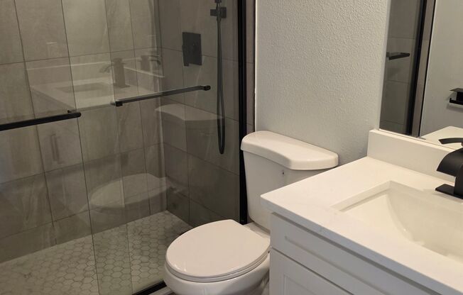 2 beds, 2 baths, $1,500, Unit Unit B105