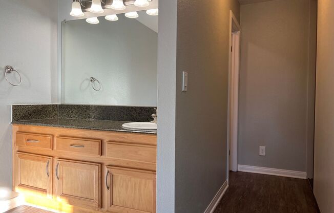 2 beds, 2 baths, 950 sqft, $2,830, Unit 1641P