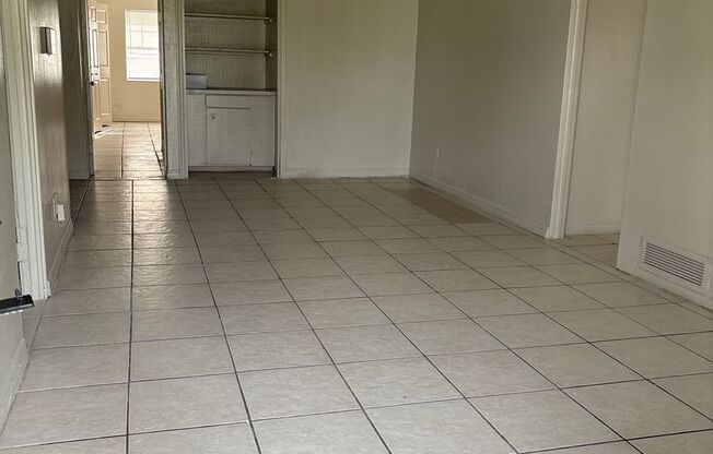4-Bedroom, 3-Bath Home in Prime Kissimmee Location!