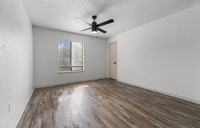 1 bed, 1 bath, 520 sqft, $1,195, Unit C-14